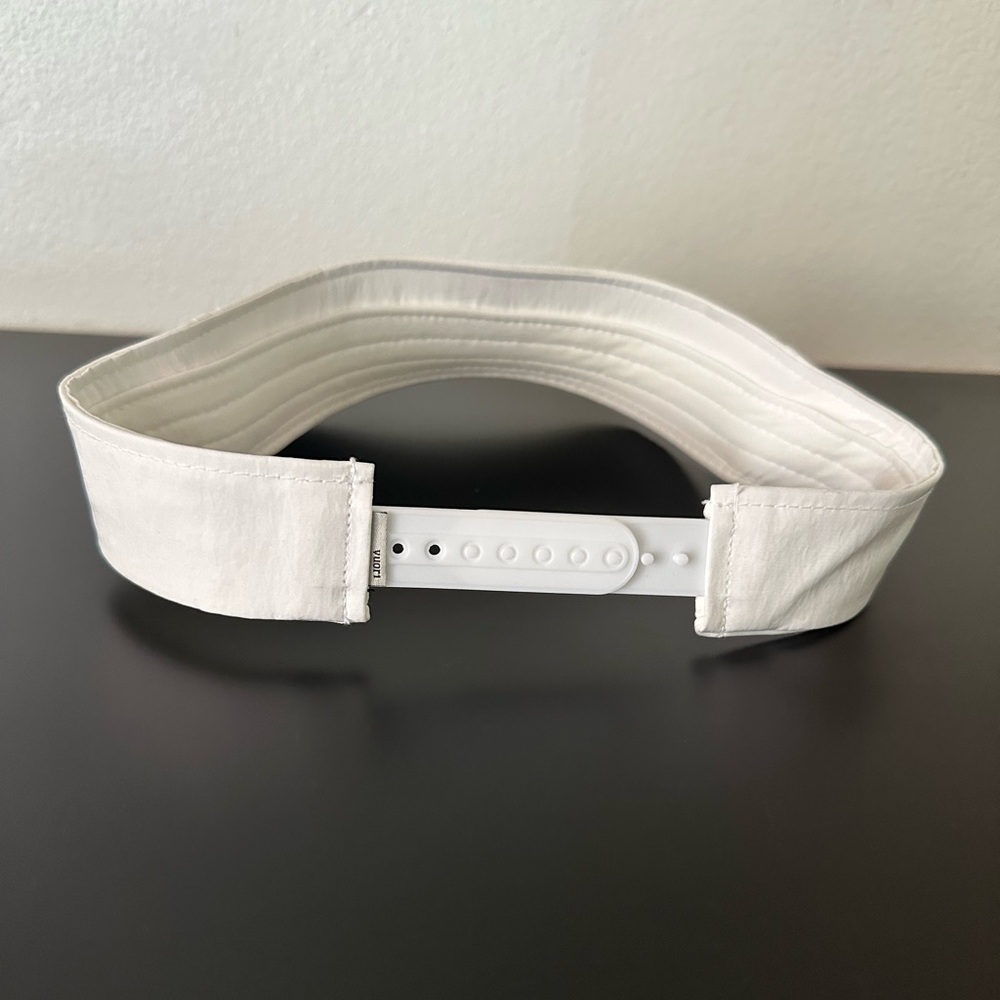 Vuori White Performance Visor Adjustable Athletic… - image 5